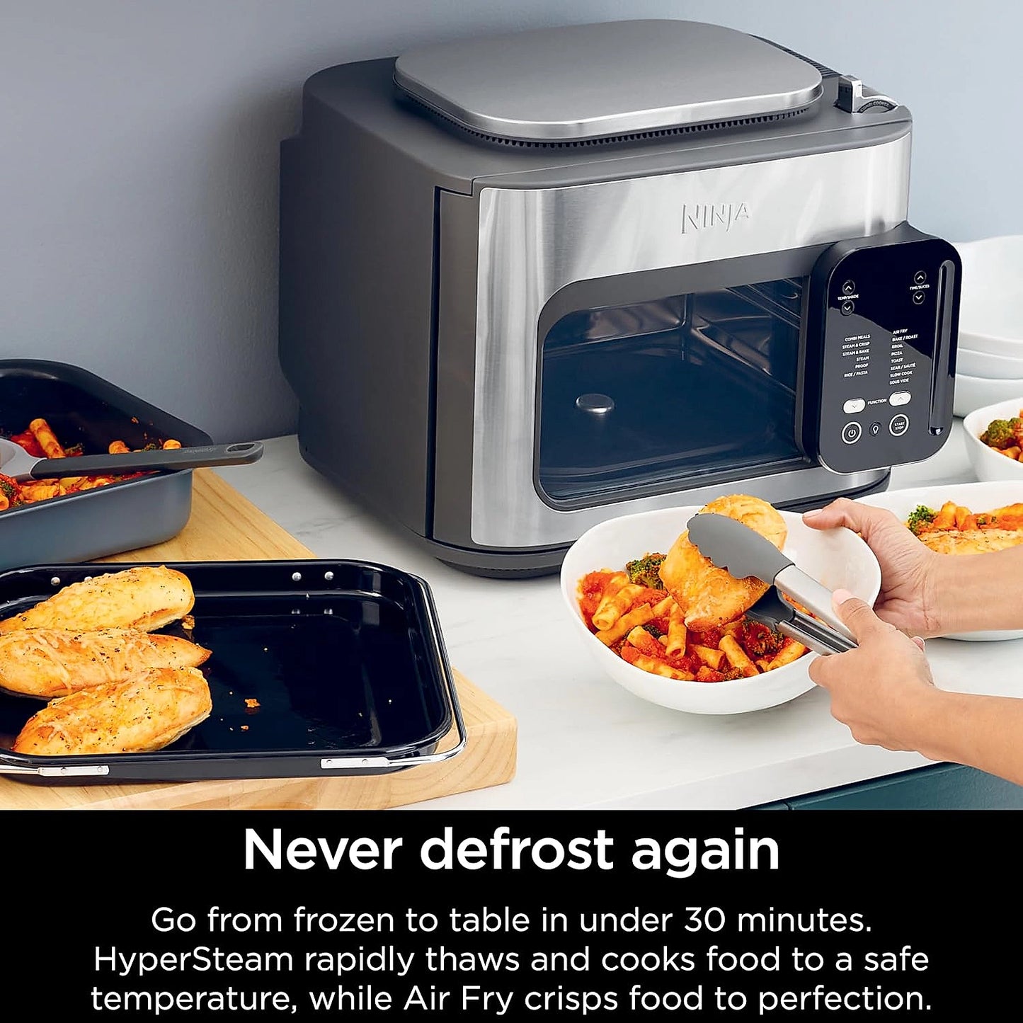 Front view of the Ninja Combi SFP701 multicooker