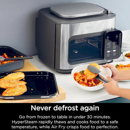 Front view of the Ninja Combi SFP701 multicooker