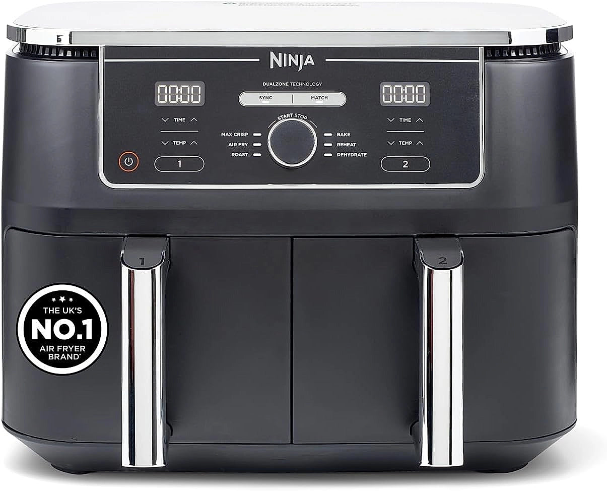 Front view of the Ninja Foodi MAX AF400UK air fryer showing dual cooking zones