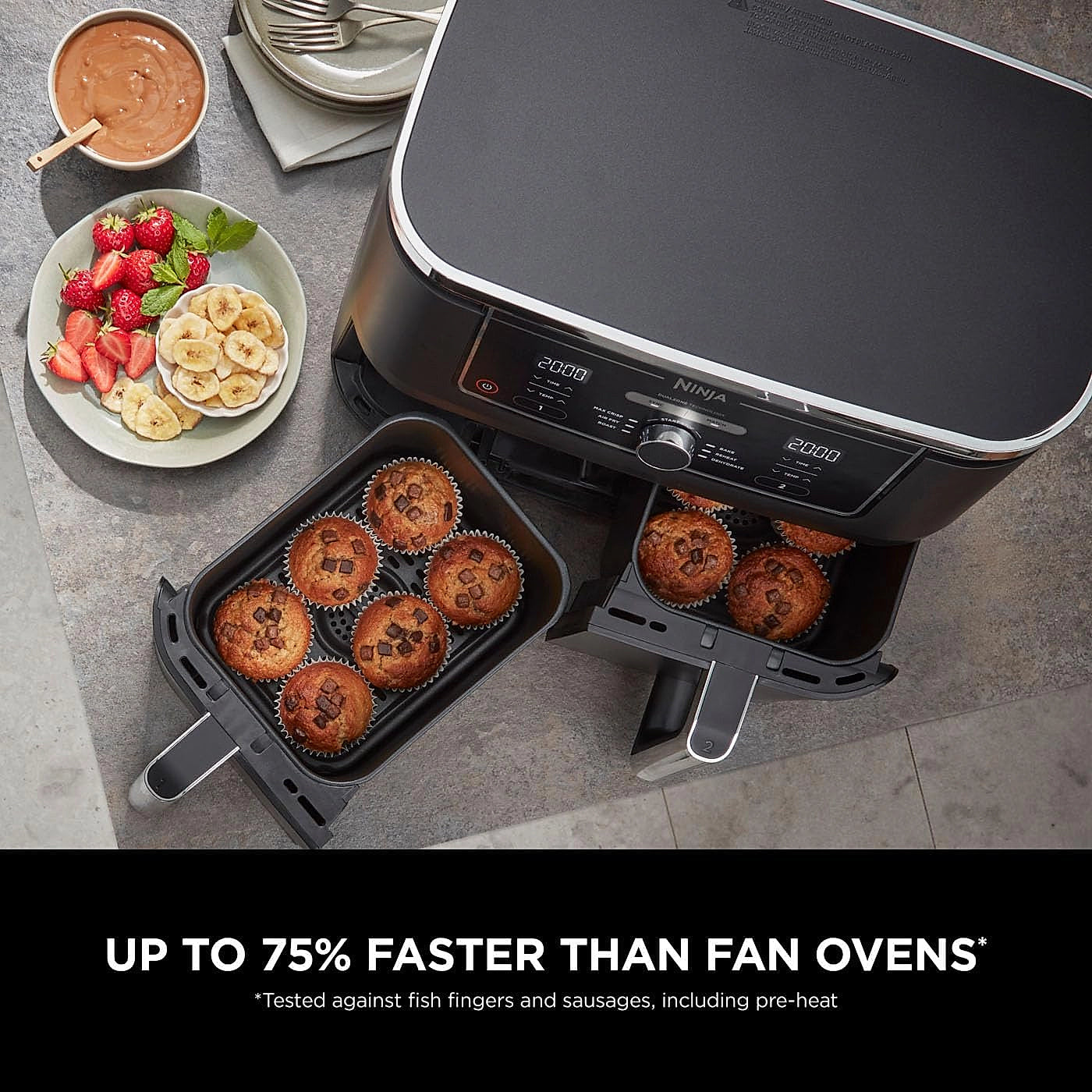 Front view of the Ninja Foodi MAX AF400UK air fryer showing dual cooking zones