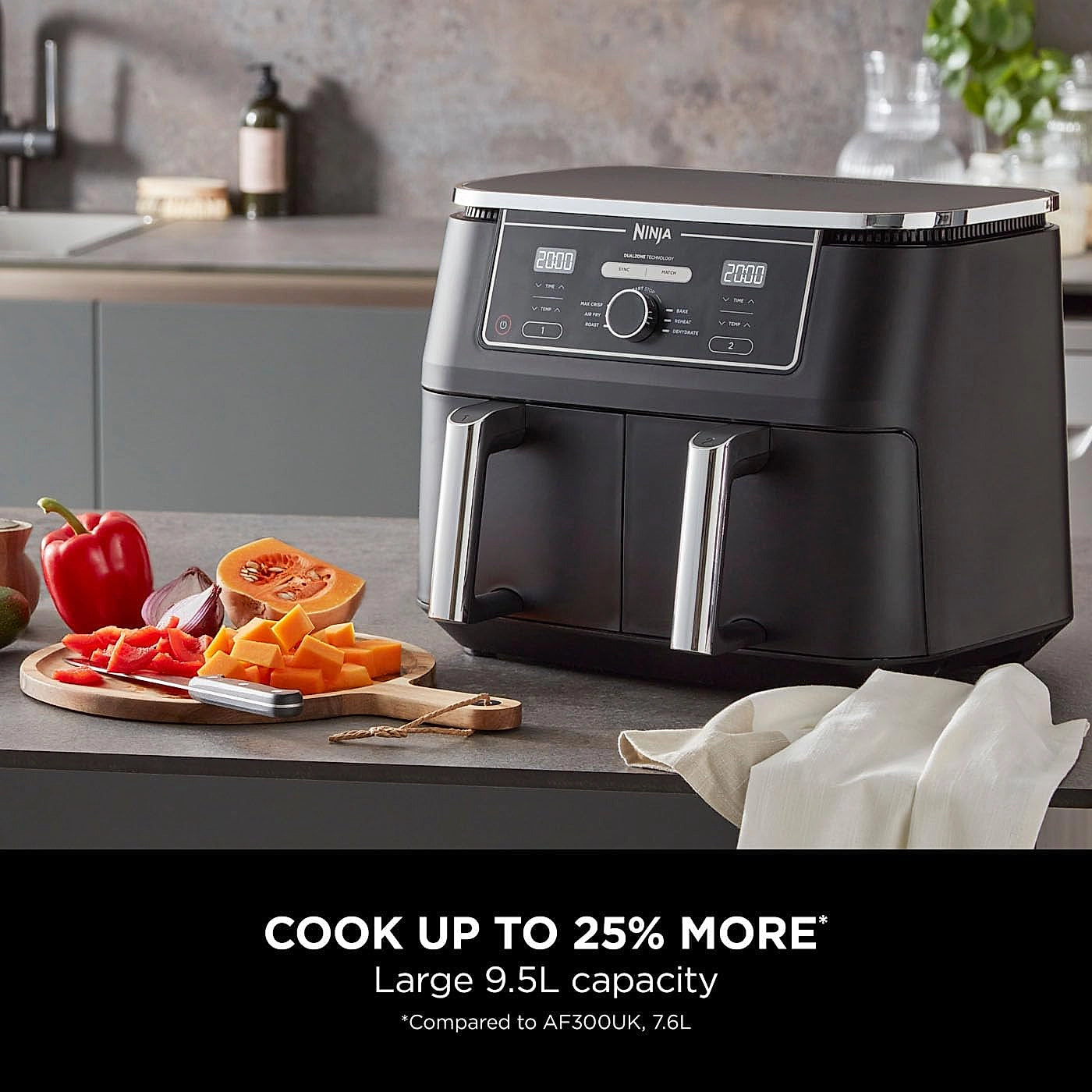 Front view of the Ninja Foodi MAX AF400UK air fryer showing dual cooking zones